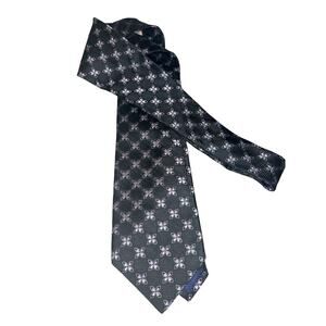 NEW Daniel Cremieux Tie in Purple 100% Silk Floral Print